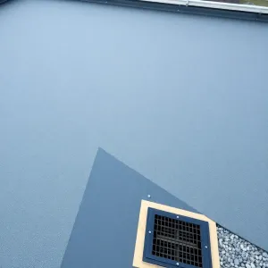 Jak zabezpieczyć płaski dach