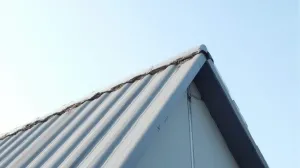 Jaki spadek dachu na 8 metrach